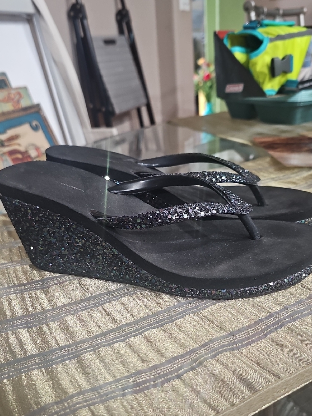Women’s Black Glitter Wedge Flip Flops